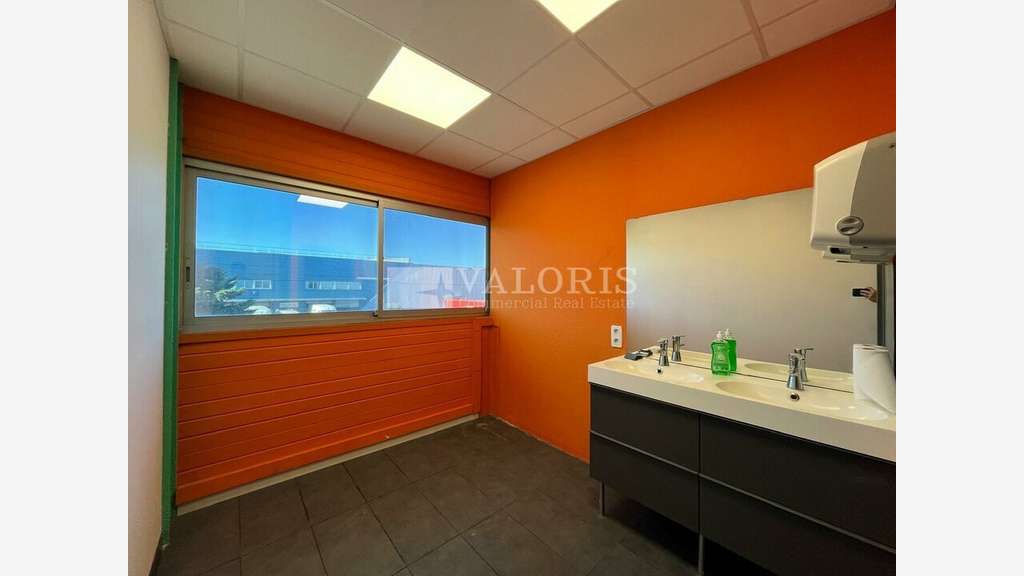 A louer bureaux 250m² secteur Aéroport Marignane 