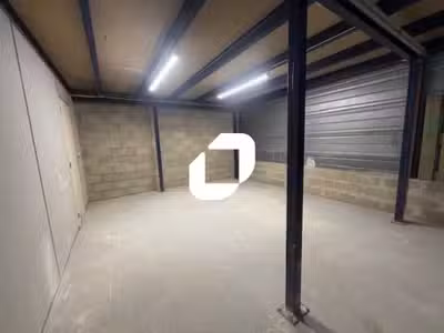 A louer Bureaux 162m² Marines