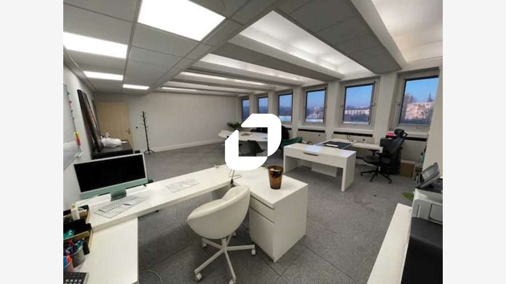 A louer Bureaux 52m² Marly le roi