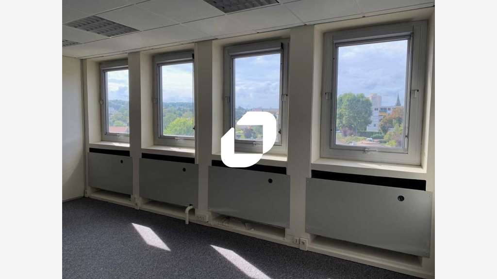 A louer Bureaux 52m² Marly le roi