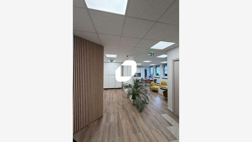 A louer Bureaux 150m² Marly le roi