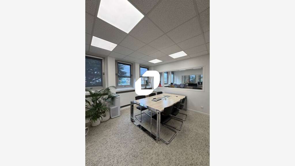 A louer Bureaux 150m² Marly le roi