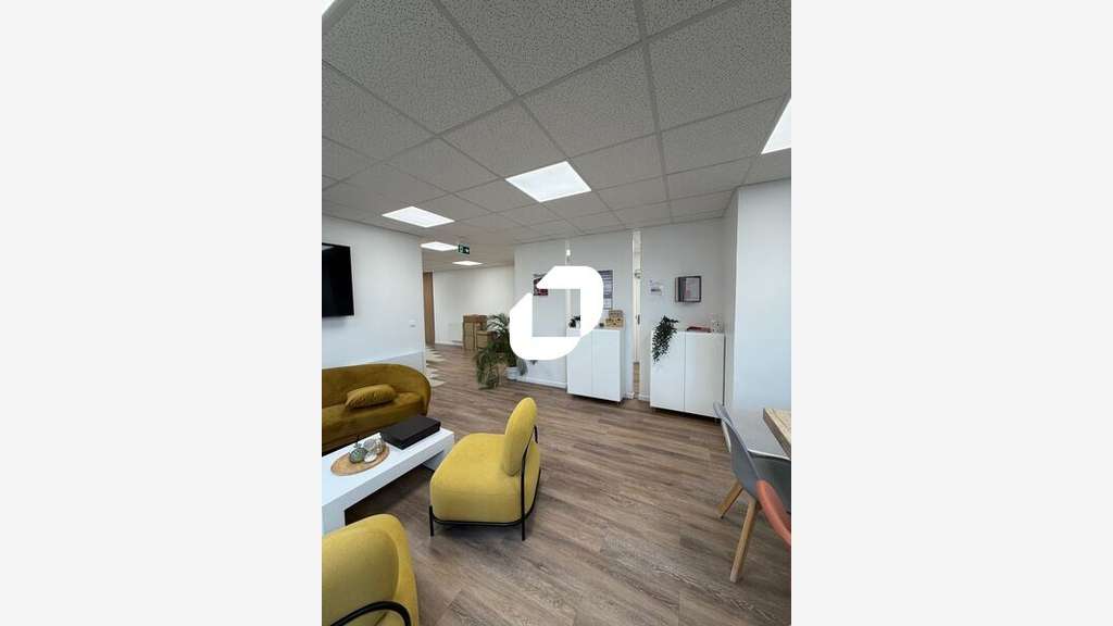 A louer Bureaux 150m² Marly le roi