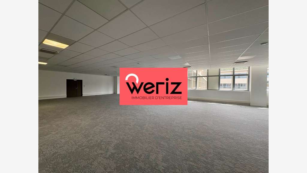 Location bureaux lumineux 250m² à Marseille 13011
