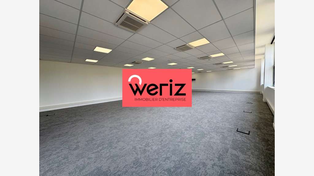 Location bureaux lumineux 250m² à Marseille 13011