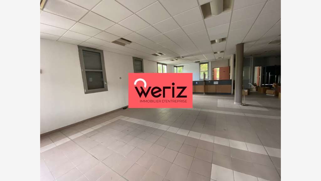 A louer bureaux 150m² accès livraison Marseille 11