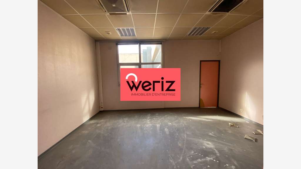 A louer bureaux 150m² accès livraison Marseille 11