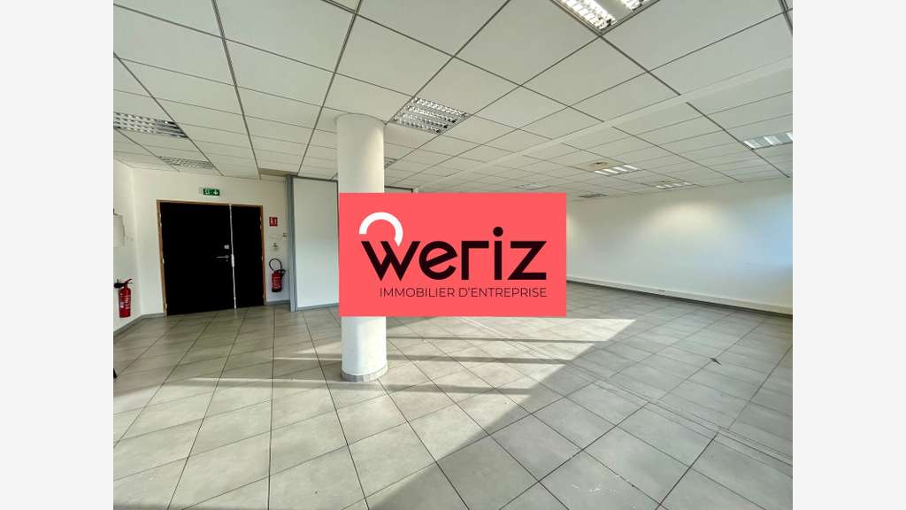Loue bureaux 489m² accès PMR Marseille Valentine