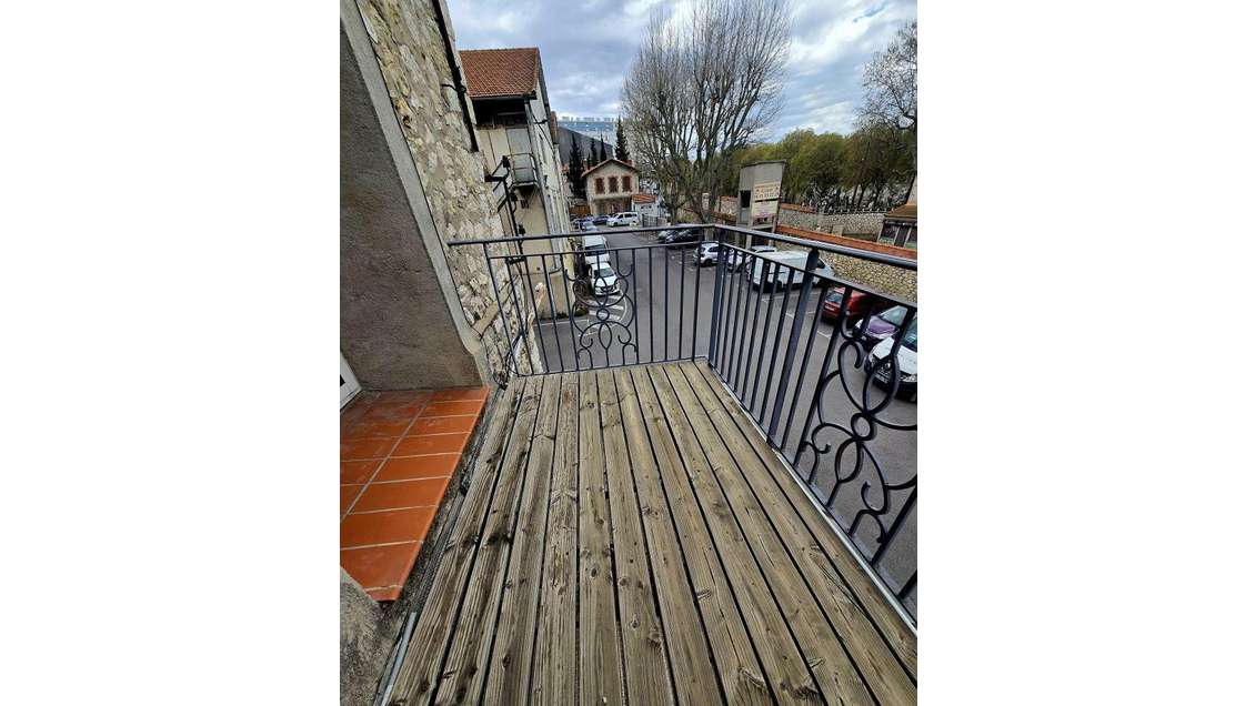 Location local commercial 30m² à Marseille 13014