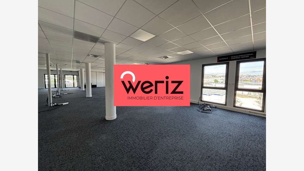 Location bureaux rénovés 874m² à Marseille 14e