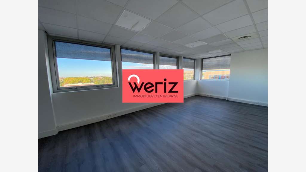 Location bureaux 100m² vue mer Marseille 13014