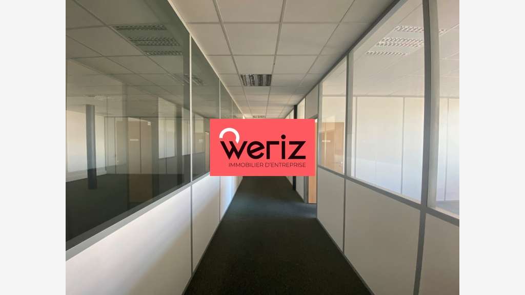 A louer bureaux 1563m² zone franche Marseille