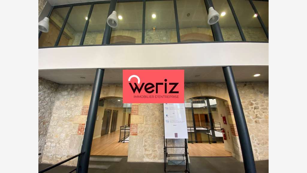 A louer bureaux 1563m² zone franche Marseille