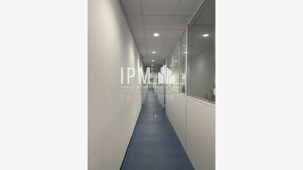 A louer bureaux 761m² très bon état Marseille 14e