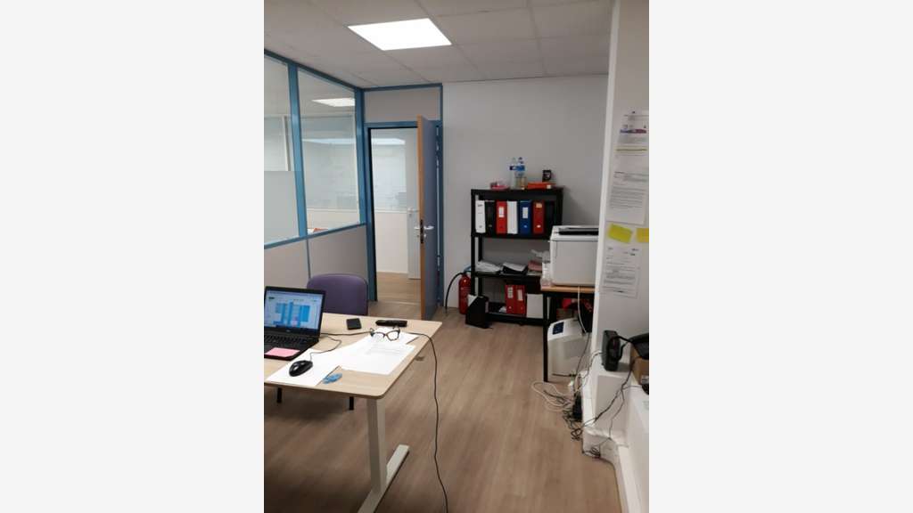 Bureaux 85m² à louer Marseille 16e Saumaty Séon