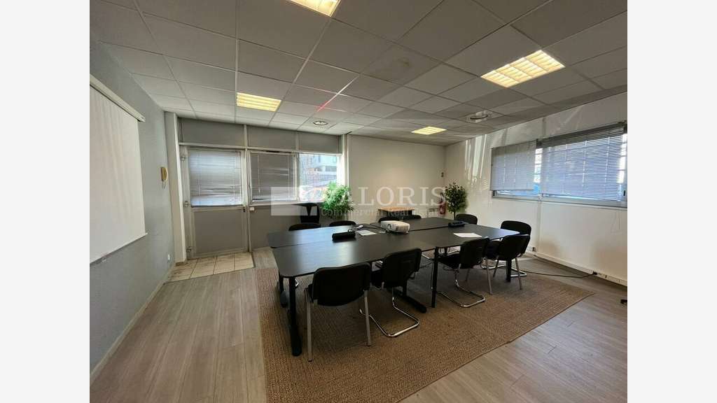 Bureaux 130m² à louer à Marseille Saint-André