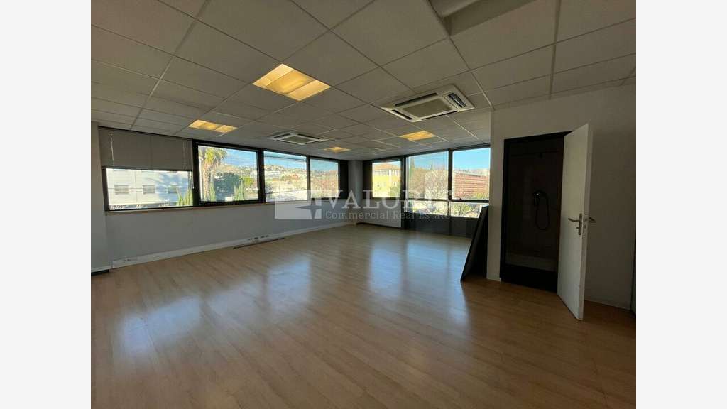 Bureaux en parfait état à louer à Marseille 16e