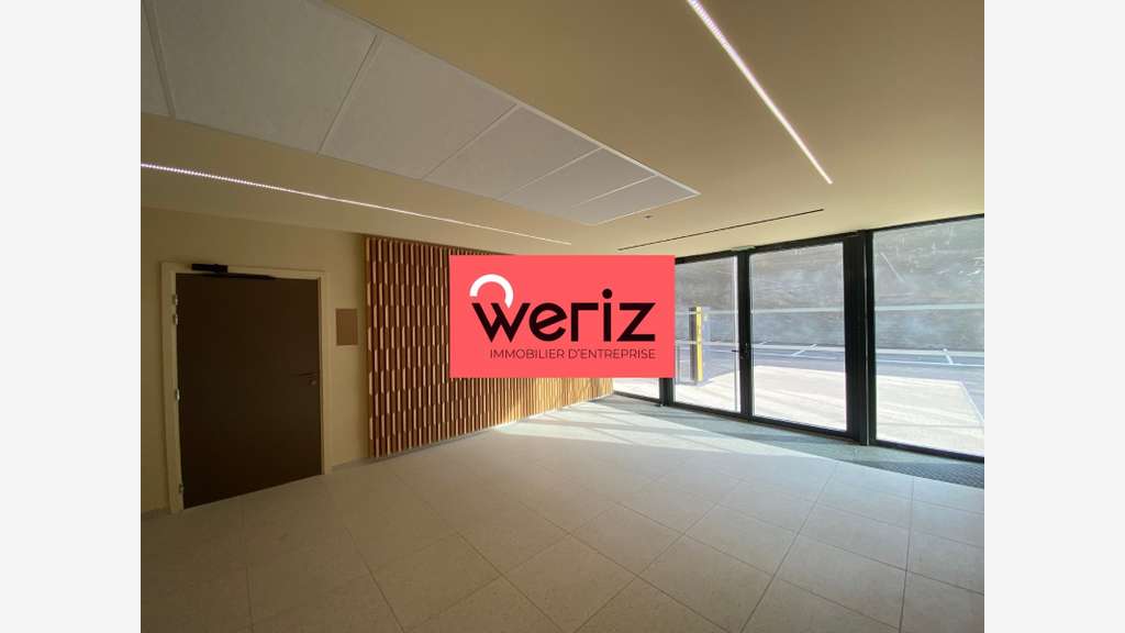 Location bureaux de 100m² vue mer Marseille 13016