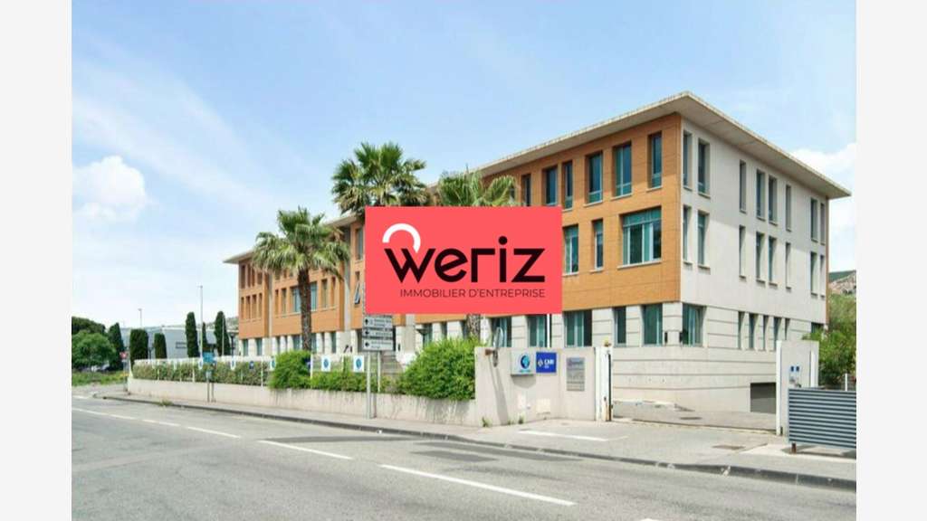 Loue bureaux 75m² empl strat à Marseille Estaque