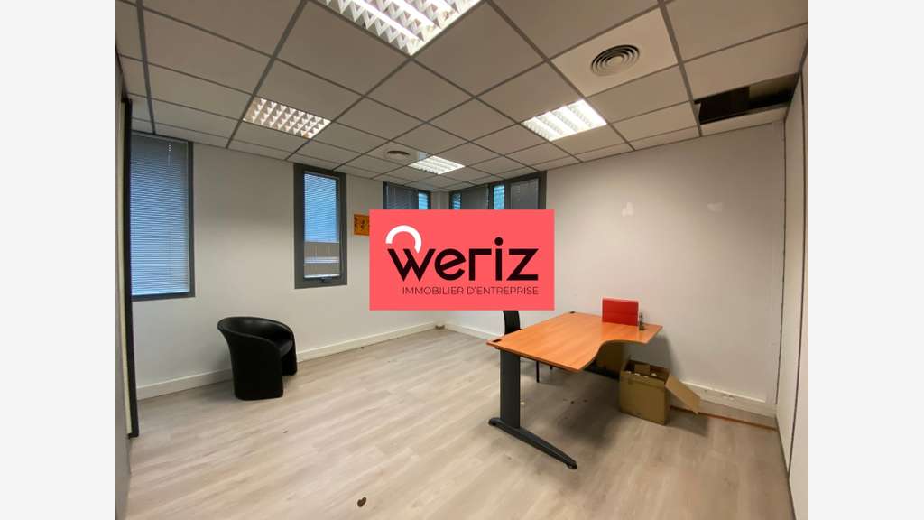 Loue bureaux 75m² empl strat à Marseille Estaque