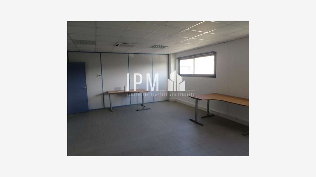 Bureaux 137m² à louer St Henri 13016