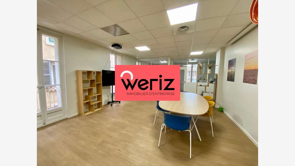 A louer bureaux 150m² rooftop centre Marseille 