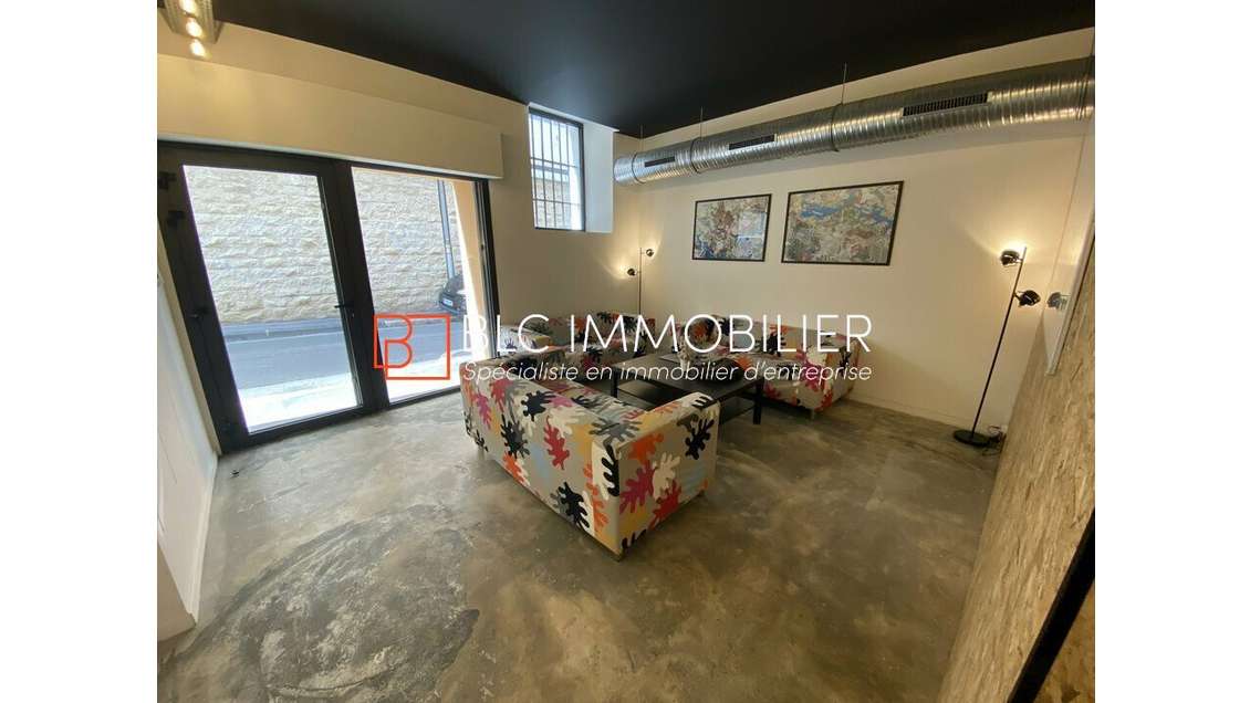 A louer bureaux 90m² lumineux Vieux-Port Marseille
