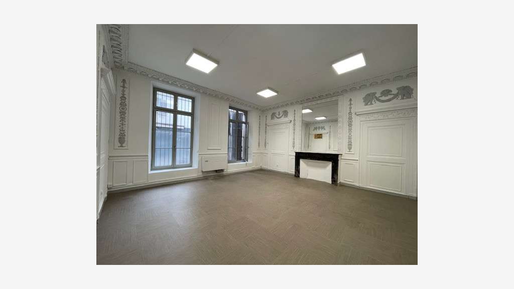 A louer bureaux 95m² Palais Justice Marseille 1er