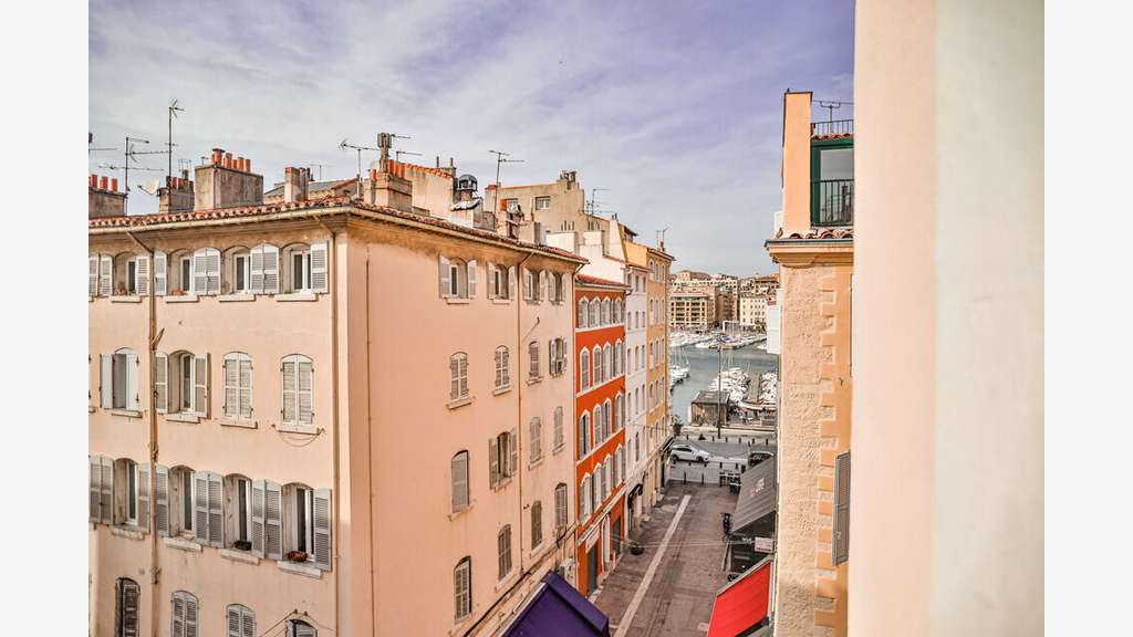 Loue bureaux de 164m² à Marseille Vieux-Port