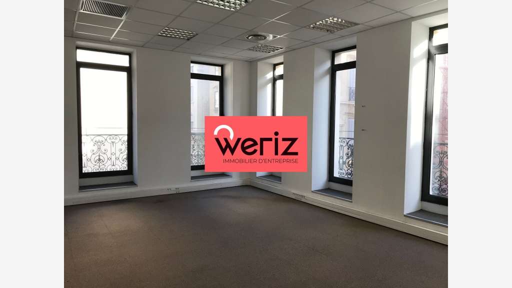Location 2 surfaces de bureaux à Marseille centre