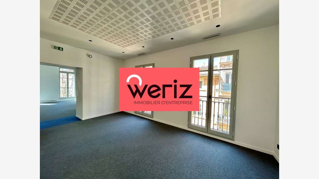 Location bureaux prestigieux 205m² à Marseille 1er