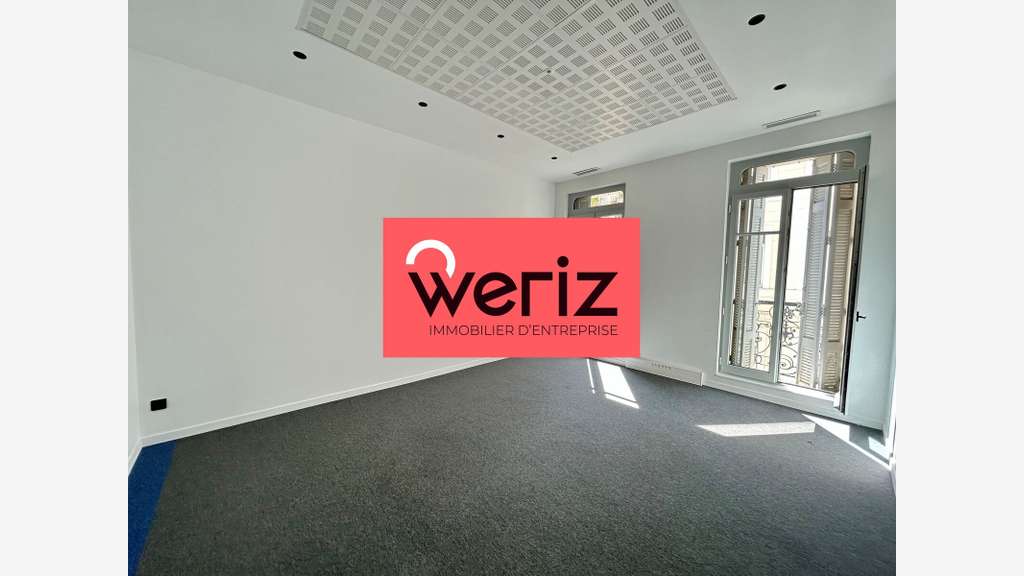 Location bureaux prestigieux 205m² à Marseille 1er