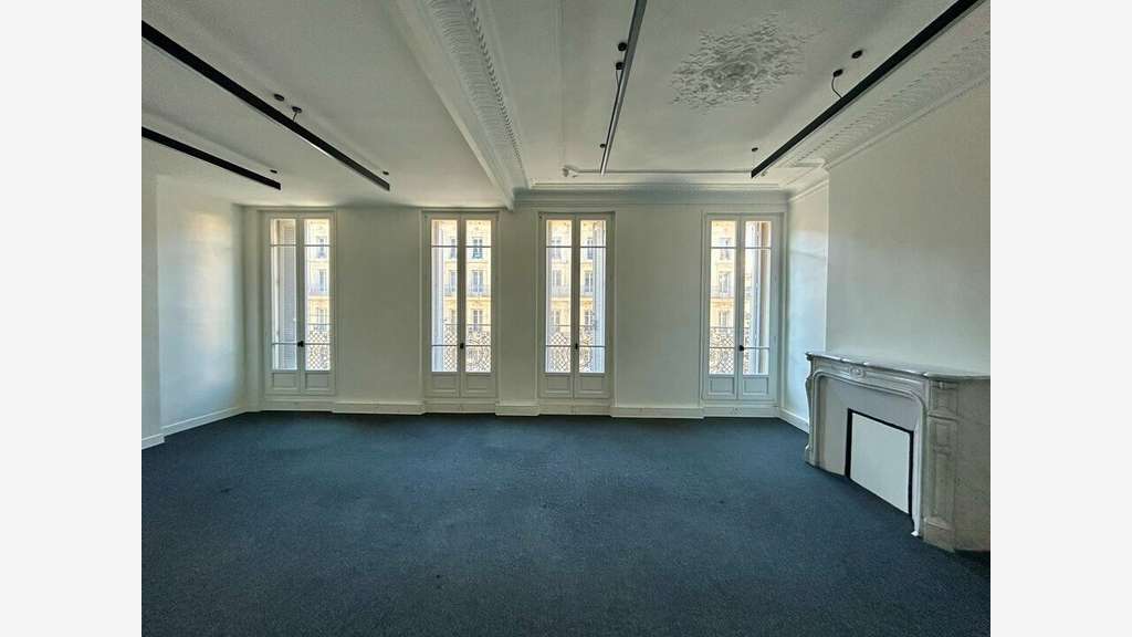 Location bureaux 210m² R+4 Marseille 1 République