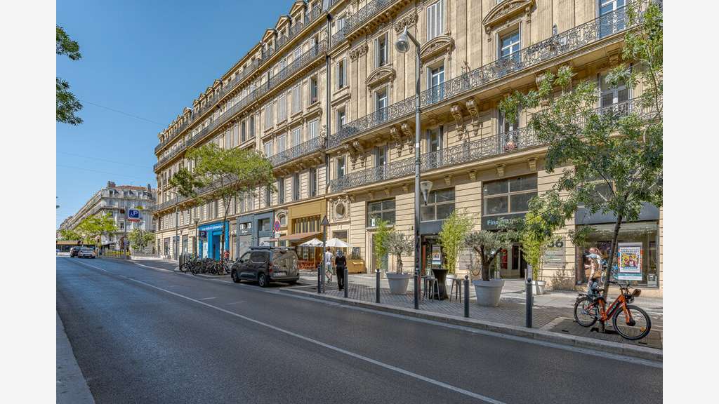 Location bureau à Marseille Rue de la République