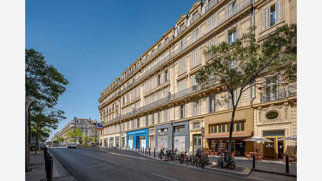 A louer bureau 131m² Marseille 1er République