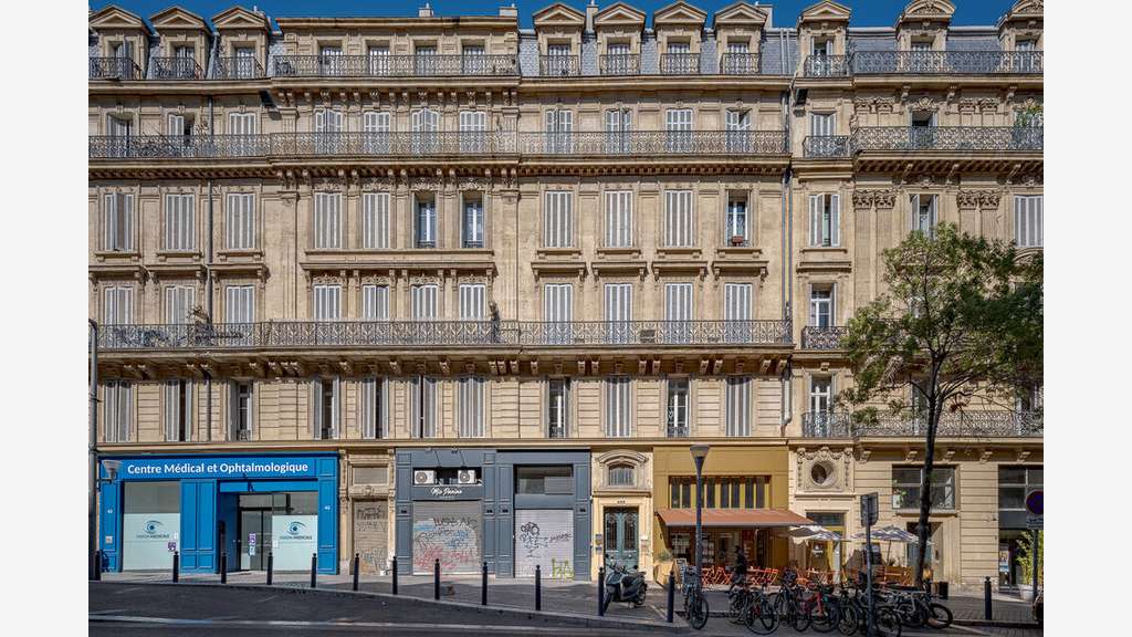 A louer bureau 131m² Marseille 1er République
