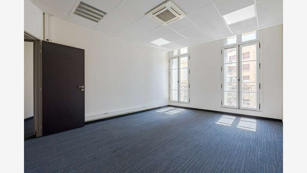 Loue bureaux 70m² lumineux Marseille République