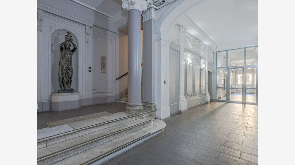 Loue bureaux 70m² lumineux Marseille République