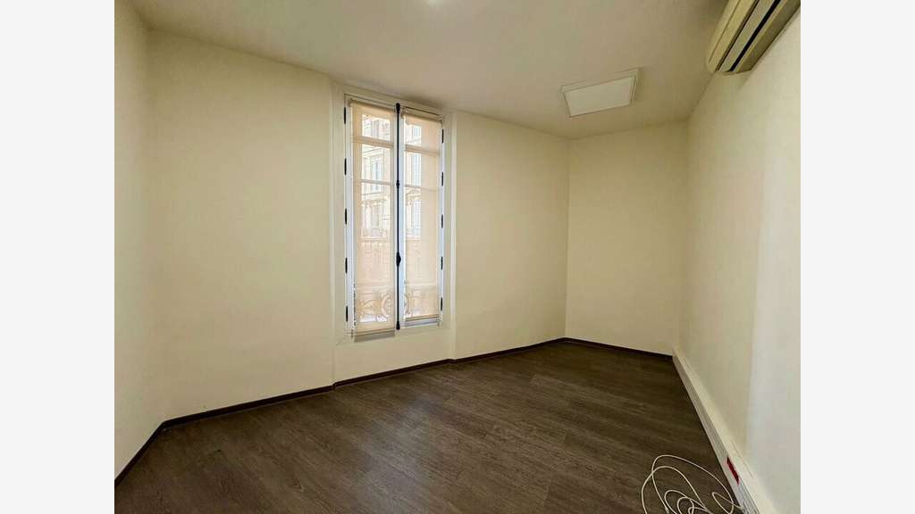 A louer bureaux 150m² Rue République Marseille 01