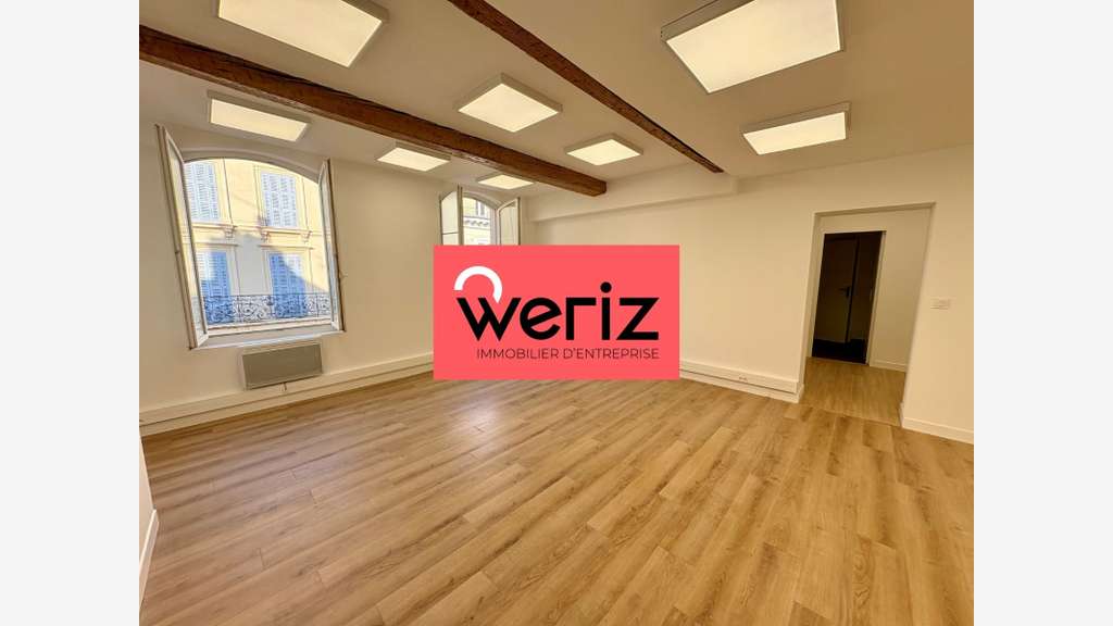 A louer bureaux lumineux 69m² centre Marseille
