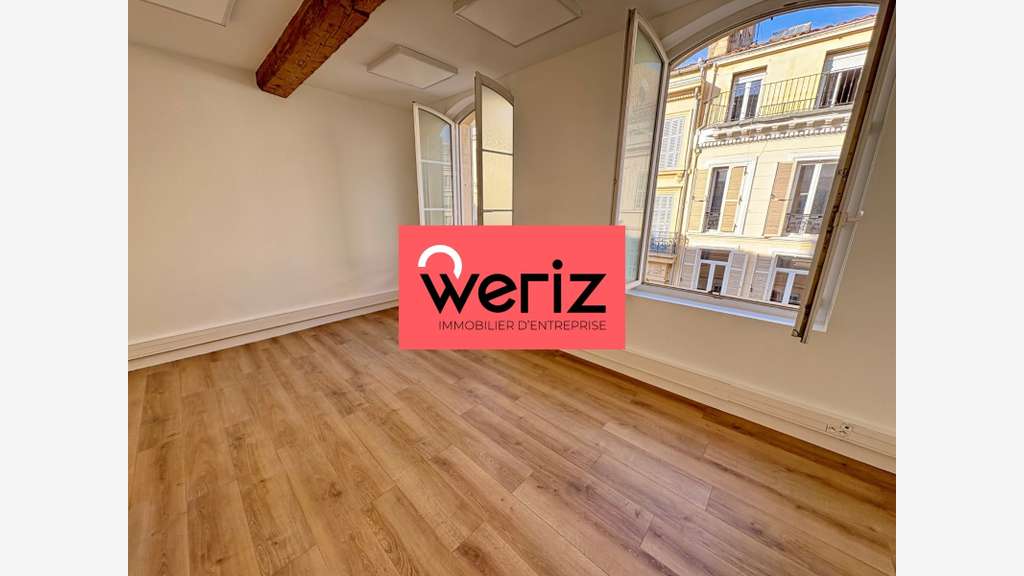 A louer bureaux lumineux 69m² centre Marseille