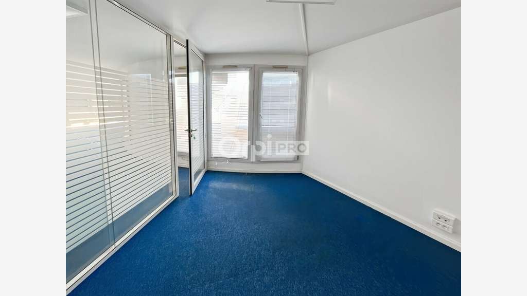 Bureaux de 300m² à louer à Marseille 2ème