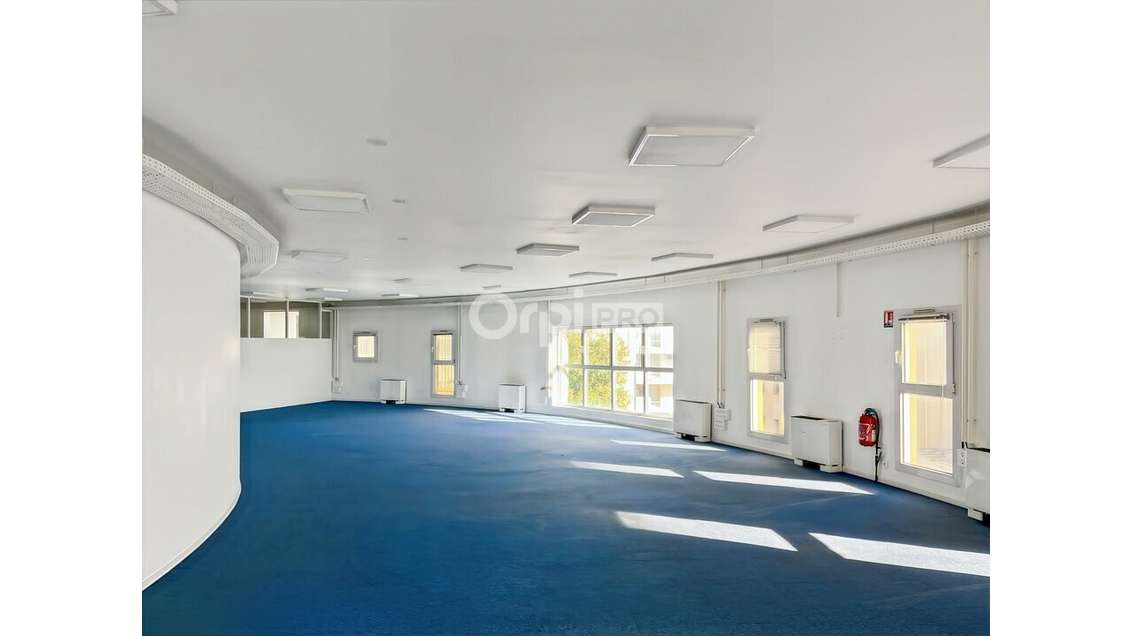 Bureaux de 300m² à louer à Marseille 2ème