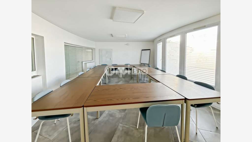 Bureau de 41m² et 47m² à louer à Marseille 2e