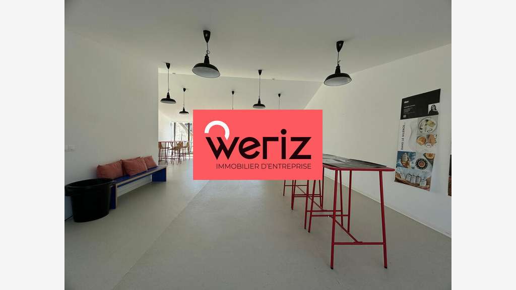 A louer bureaux 322m² lumineux à Marseille 13002