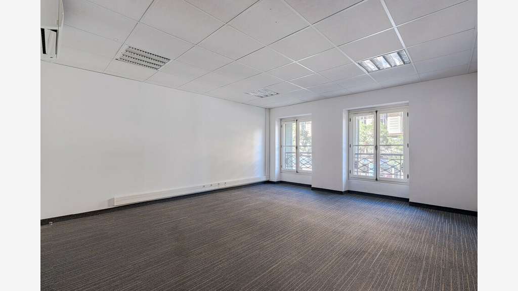Location bureaux de 143m² à Marseille 2 République