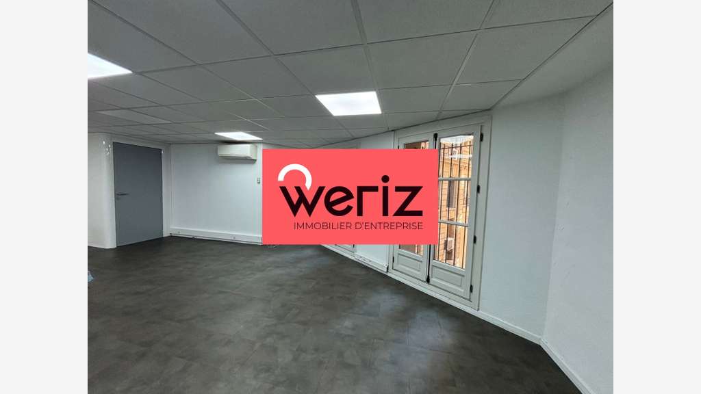 Location bureaux 117m² empl N°1 à Marseille 13002
