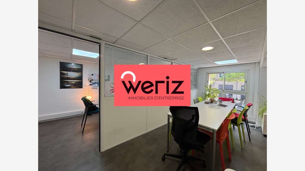 Location bureaux 117m² empl N°1 à Marseille 13002