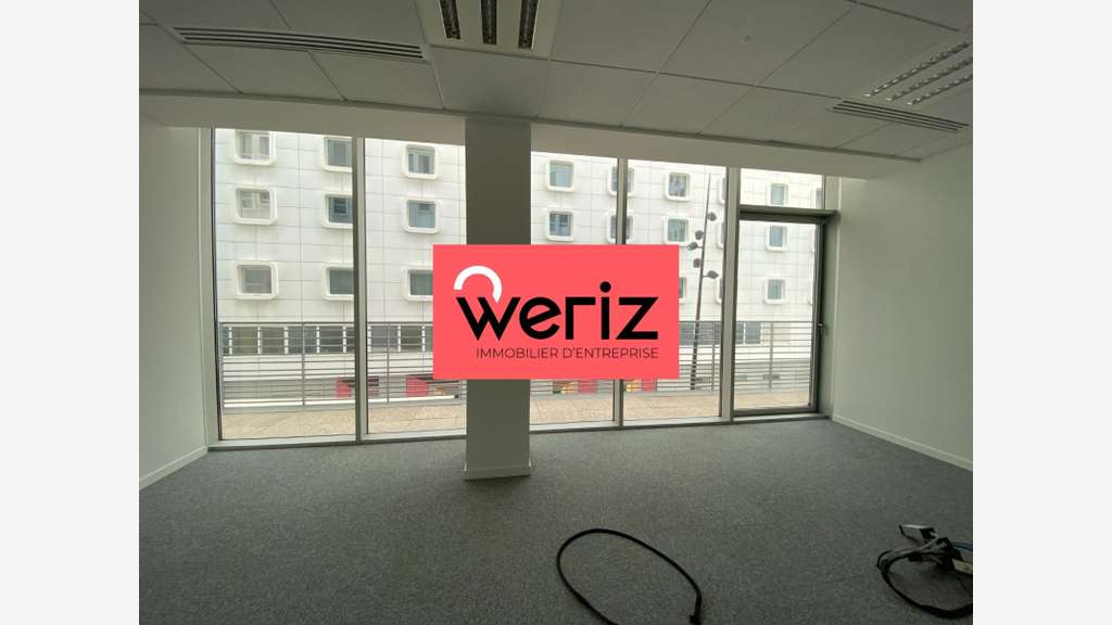 A louer bureaux 380m² en RDC à Marseille 13002