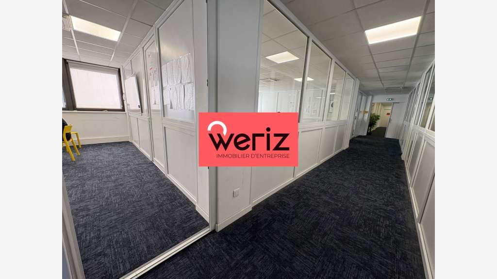Location bureaux lumineux 235m² à Marseille 13002